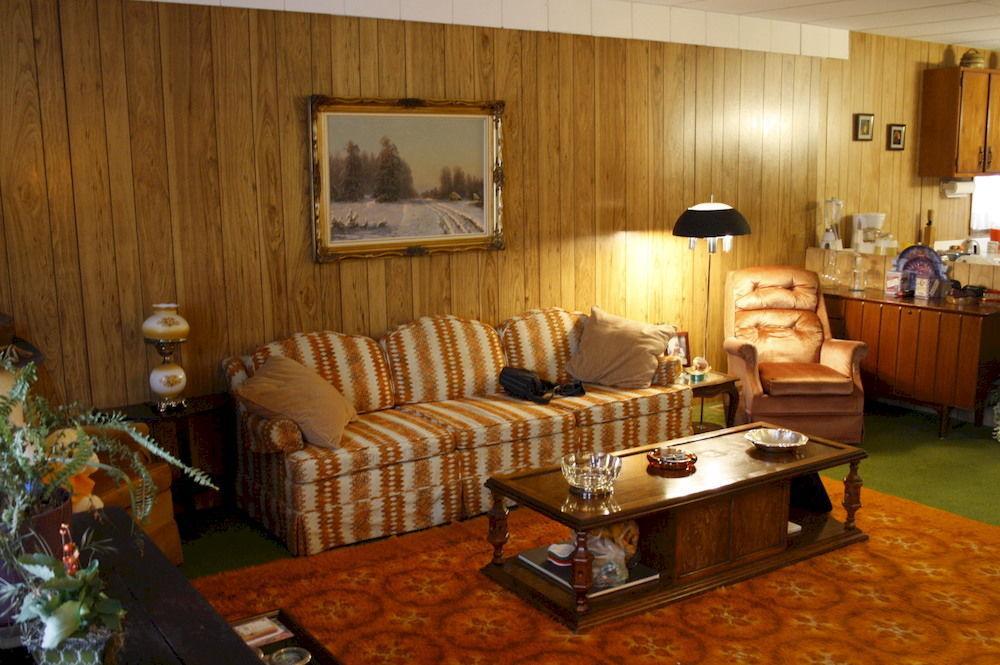 Bay Lake Inn - Frontiersman Motel Latchford 외부 사진
